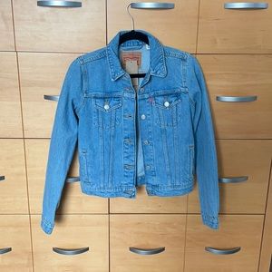 Levi’s original trucker jacket NWT XS